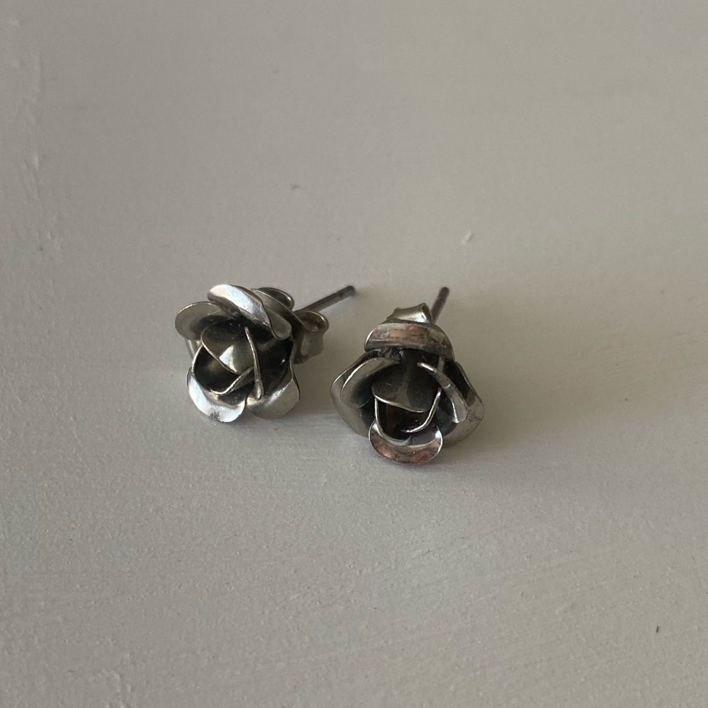 Silver Rose Shaped Stud Earrings